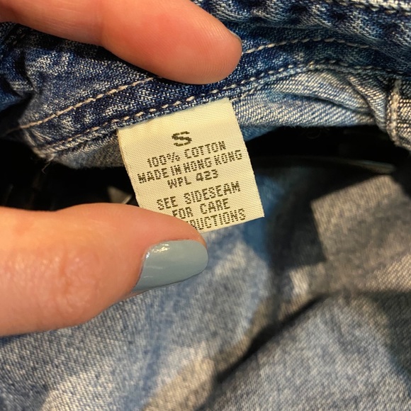 Levi Jean jacket!! - Picture 7 of 7